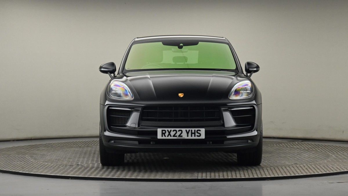 Porsche Macan Image 21