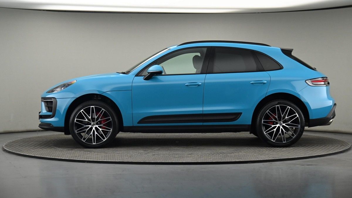 Porsche Macan Image 23