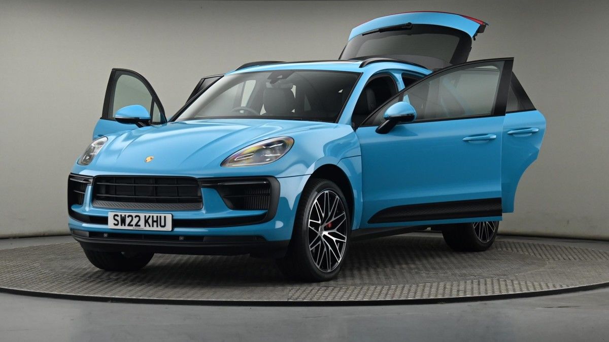 Porsche Macan Image 28