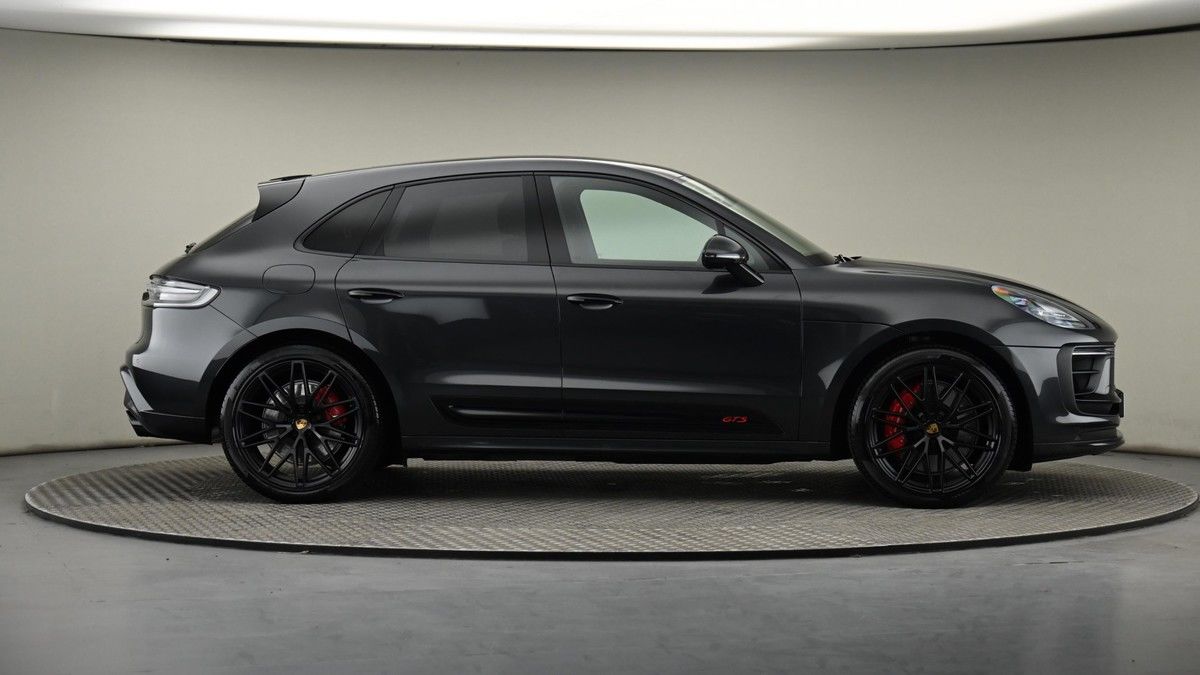 Porsche Macan Image 27