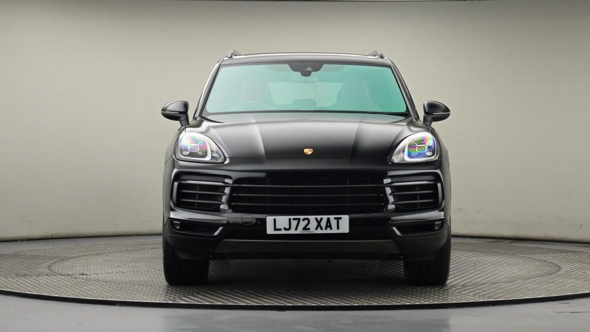 Porsche Cayenne Image 21