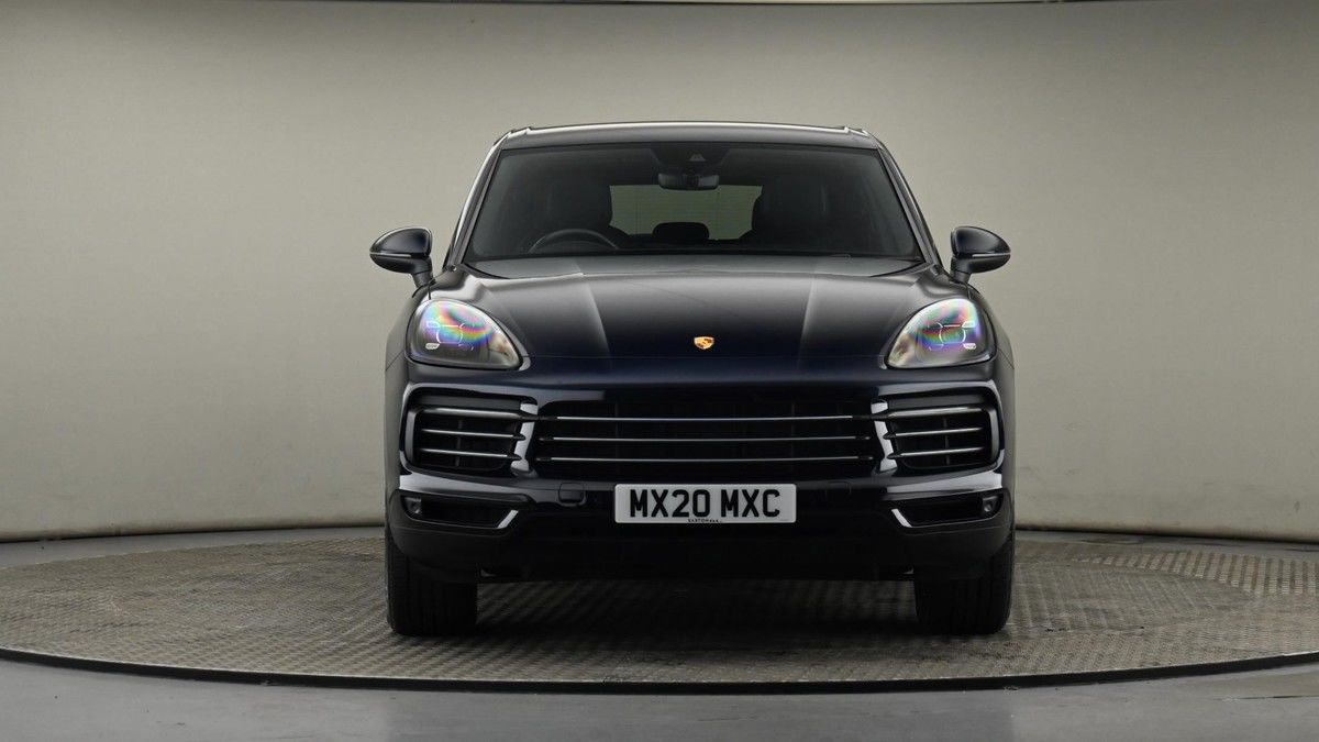 Porsche Cayenne Image 41