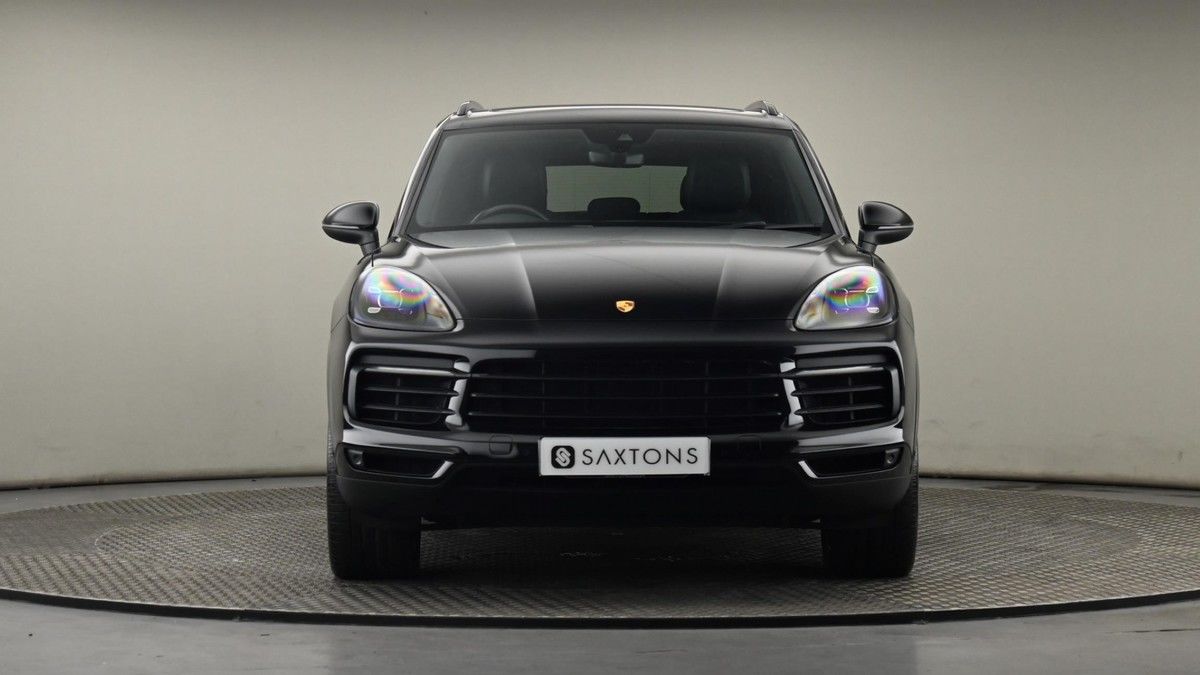 Porsche Cayenne Image 21