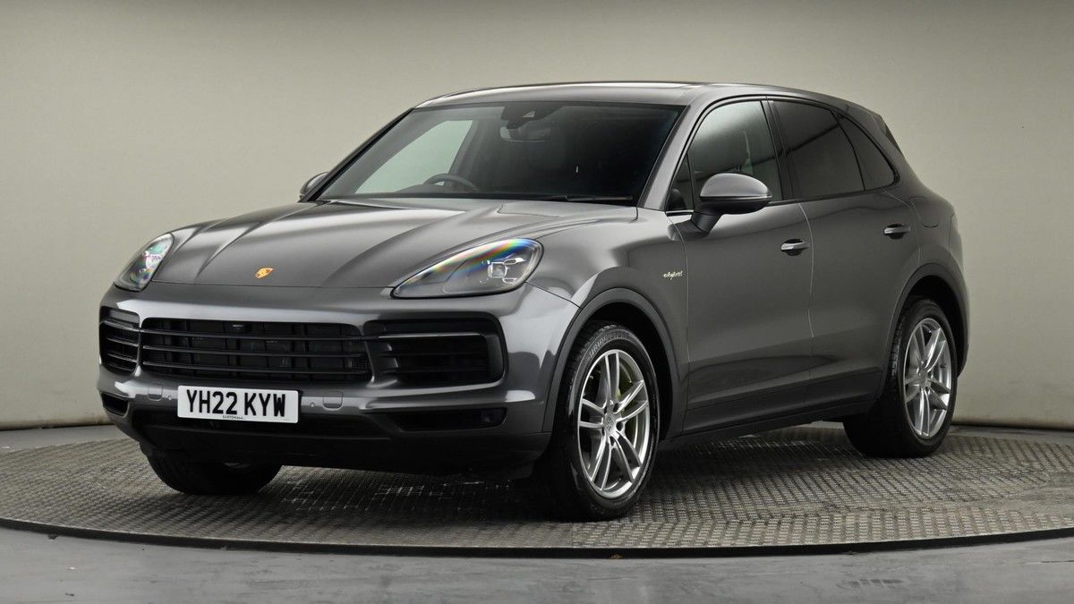 Porsche Cayenne Image 22