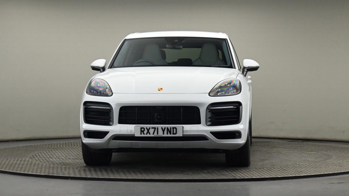 Porsche Cayenne Image 21