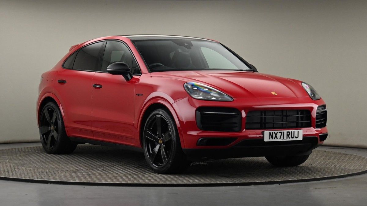 Porsche Cayenne Sticky Header Image