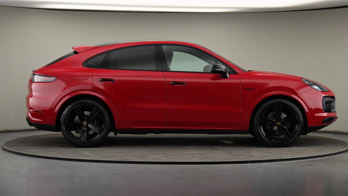 Porsche Cayenne Image 27