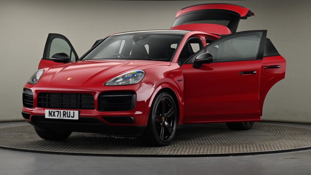 Porsche Cayenne Image 28