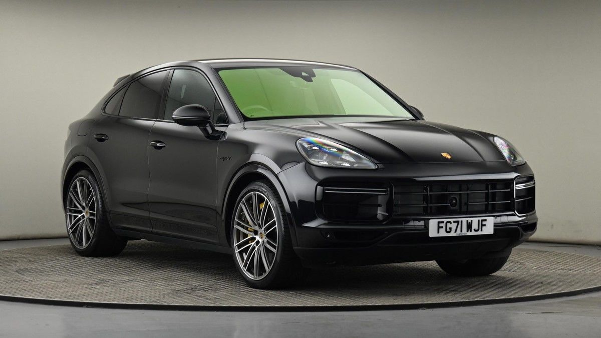 Porsche Cayenne Sticky Header Image