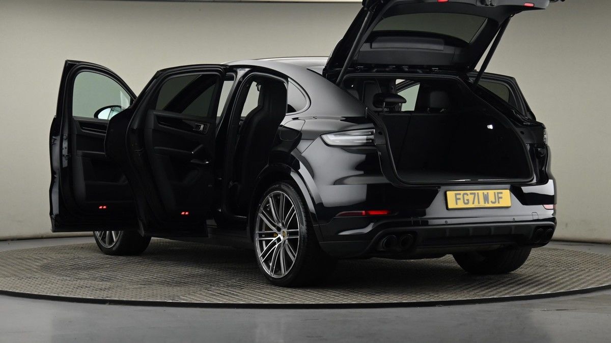 Porsche Cayenne Image 29