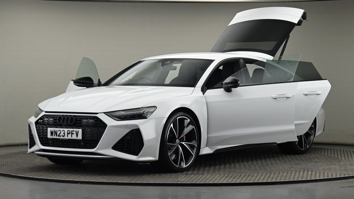 Audi RS7 Image 28