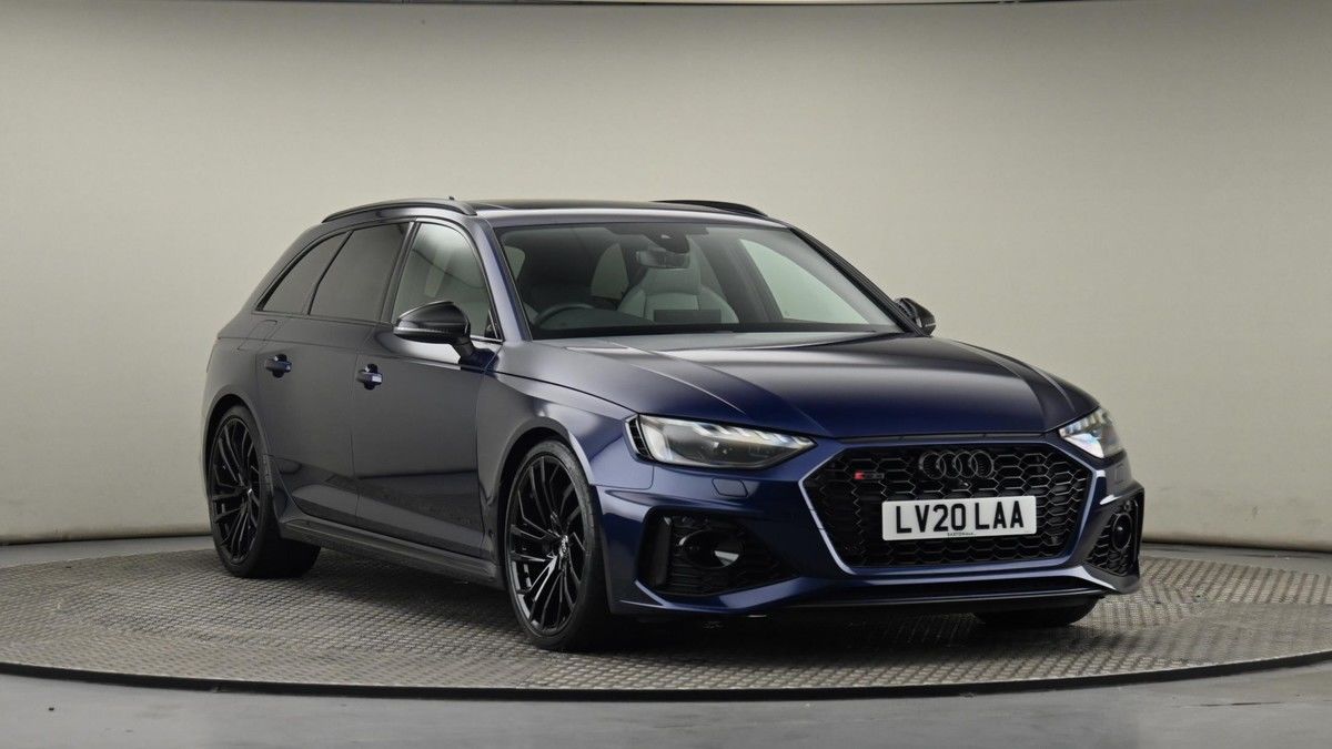 Audi RS4 Avant Sticky Header Image