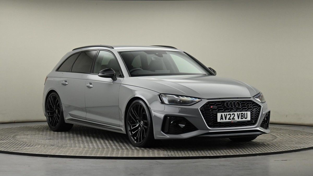 Audi RS4 Avant Sticky Header Image