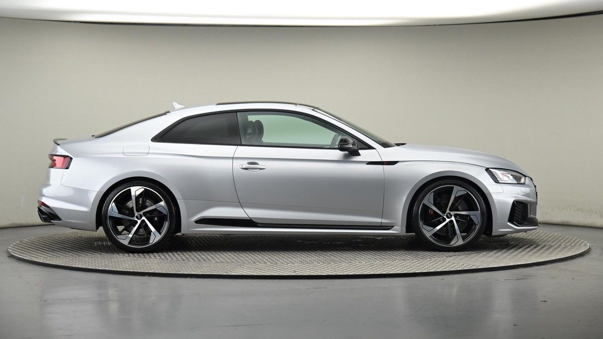 Audi RS5 Image 27