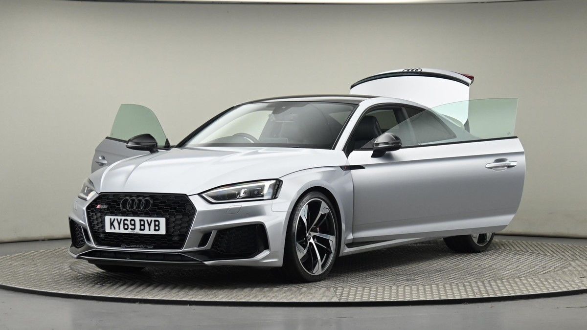 More views of Audi RS5