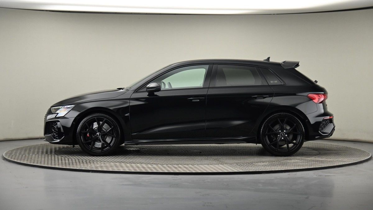 Audi RS3 Image 23