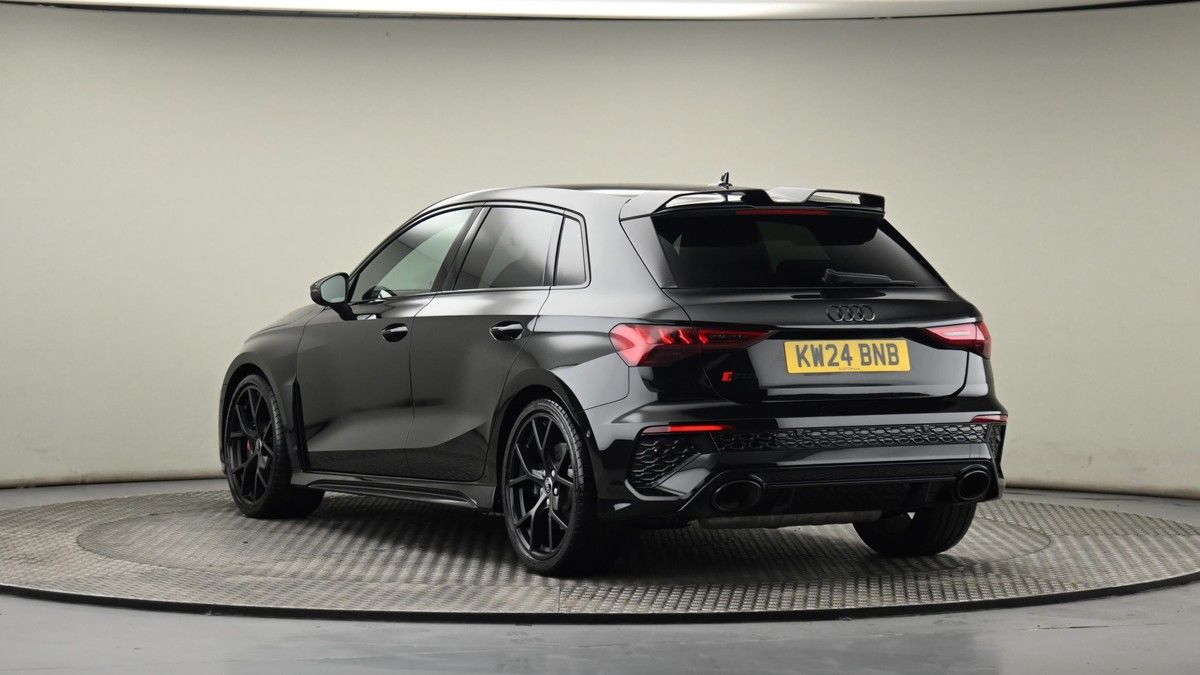 Audi RS3 Image 24