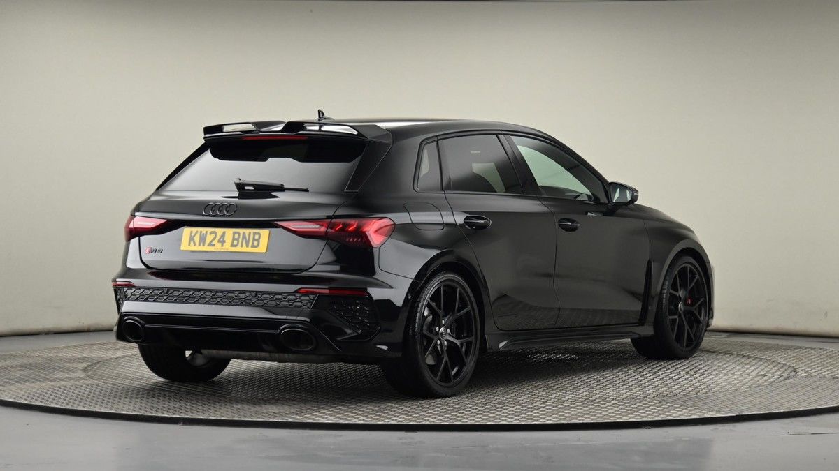 Audi RS3 Image 26
