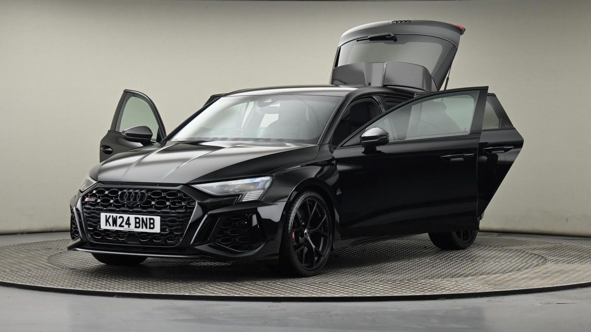Audi RS3 Image 28