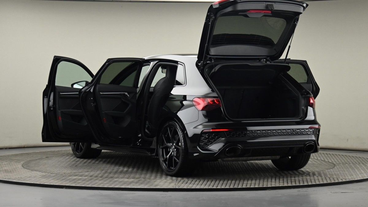 Audi RS3 Image 29