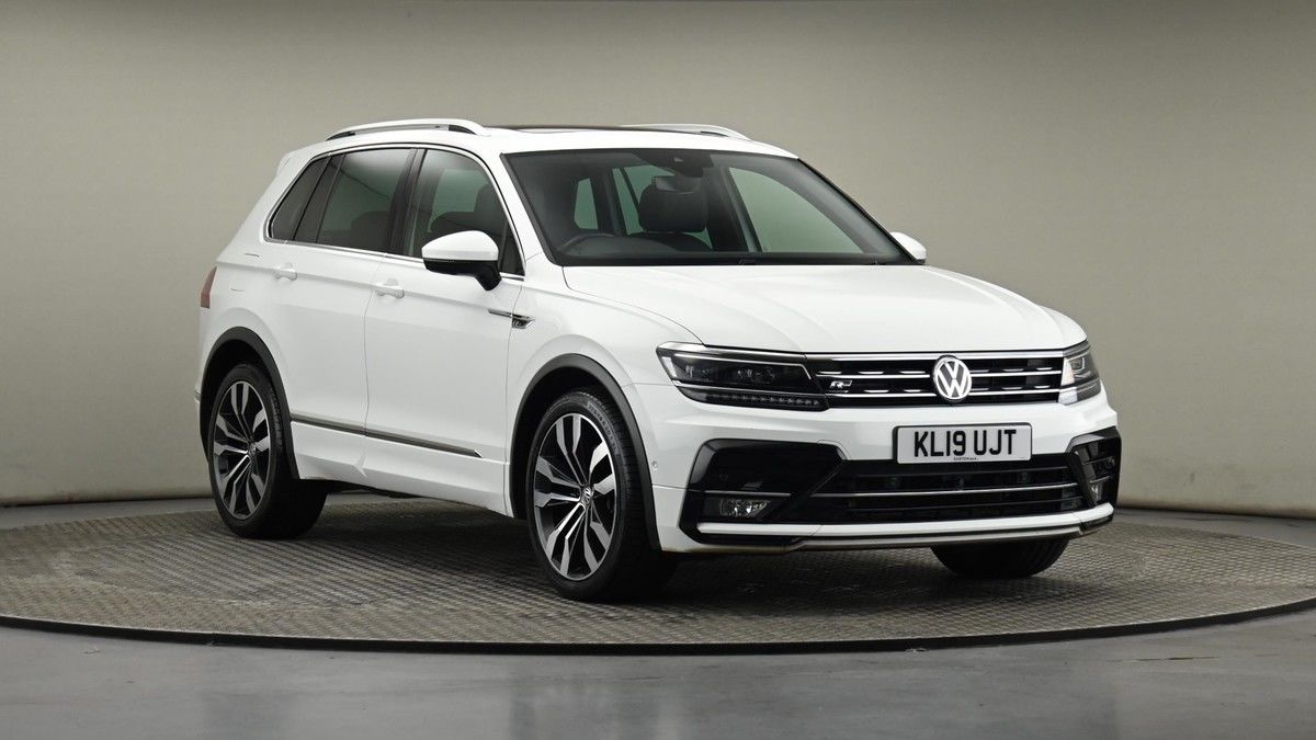 Volkswagen Tiguan Sticky Header Image