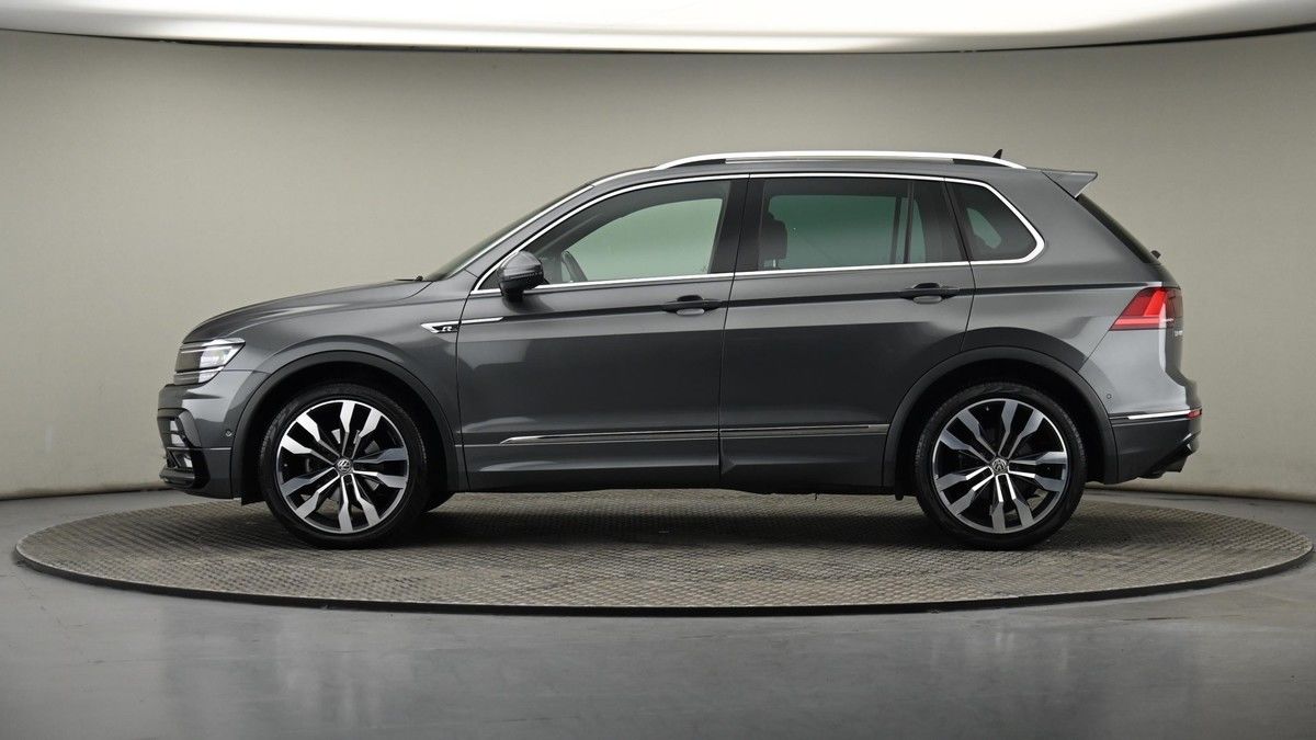 Volkswagen Tiguan Image 23