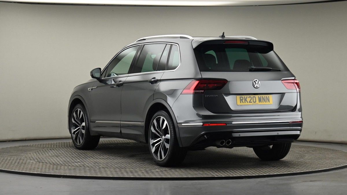 Volkswagen Tiguan Image 24