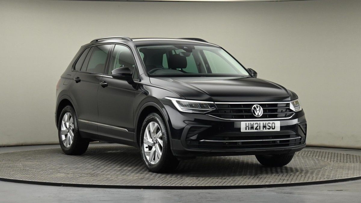 Volkswagen Tiguan Sticky Header Image