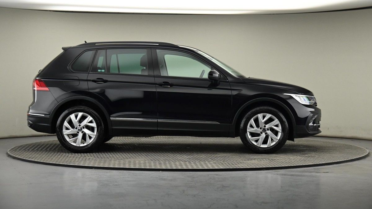 Volkswagen Tiguan Image 27
