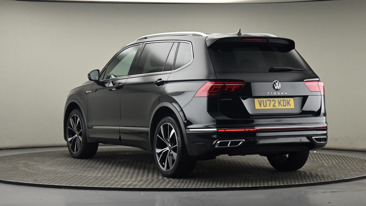 Volkswagen Tiguan Allspace Image 24