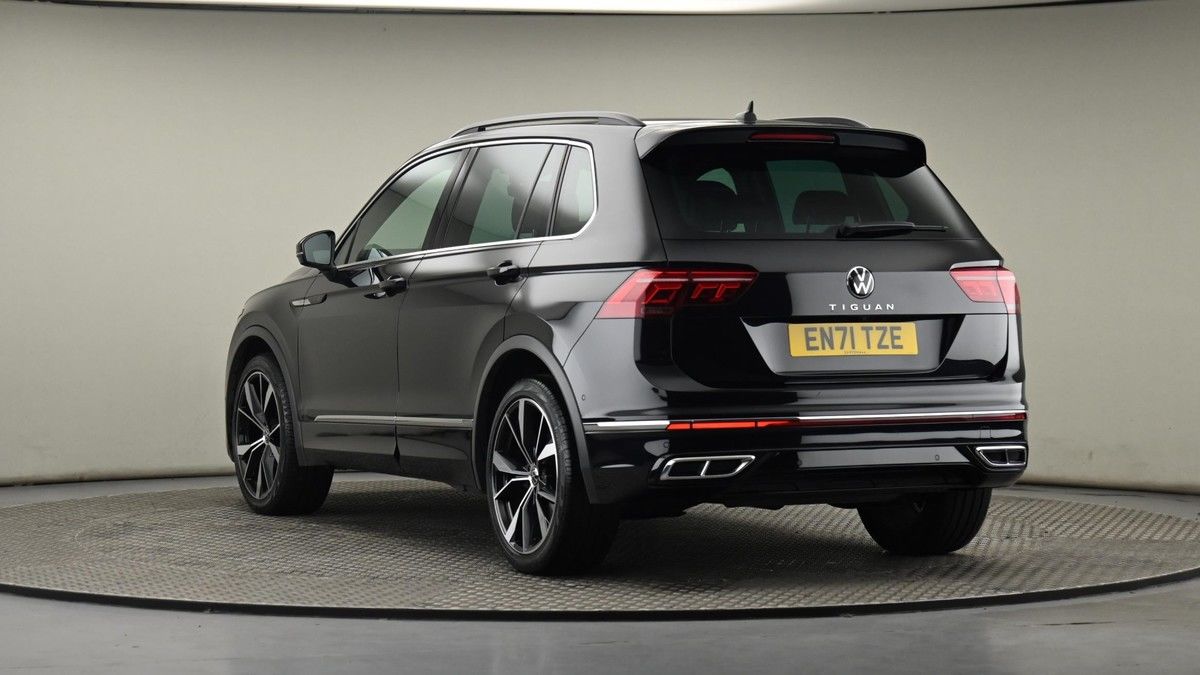 Volkswagen Tiguan Image 24