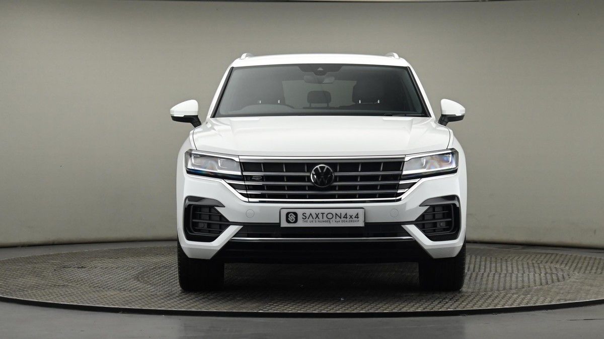 Volkswagen Touareg Image 21