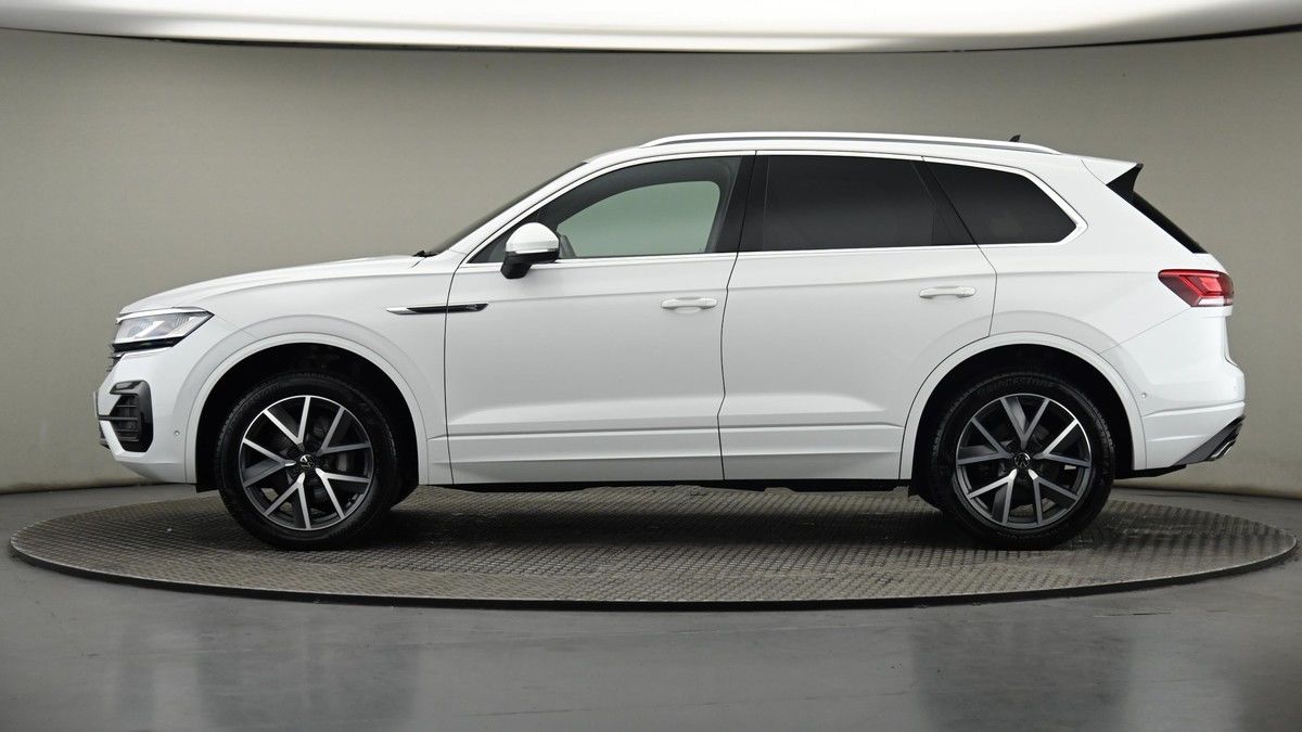 Volkswagen Touareg Image 23