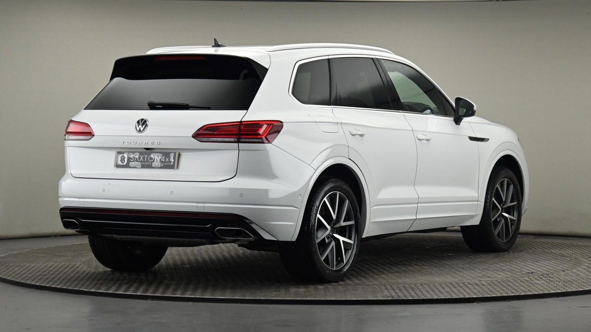Volkswagen Touareg Image 26