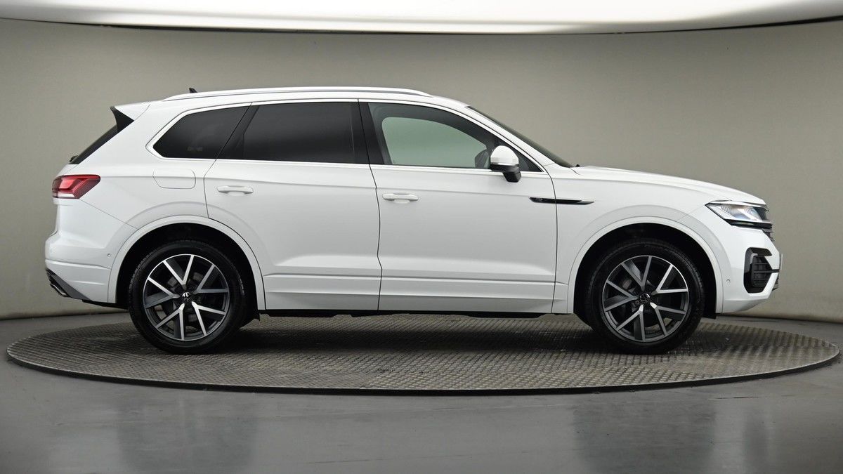 Volkswagen Touareg Image 27