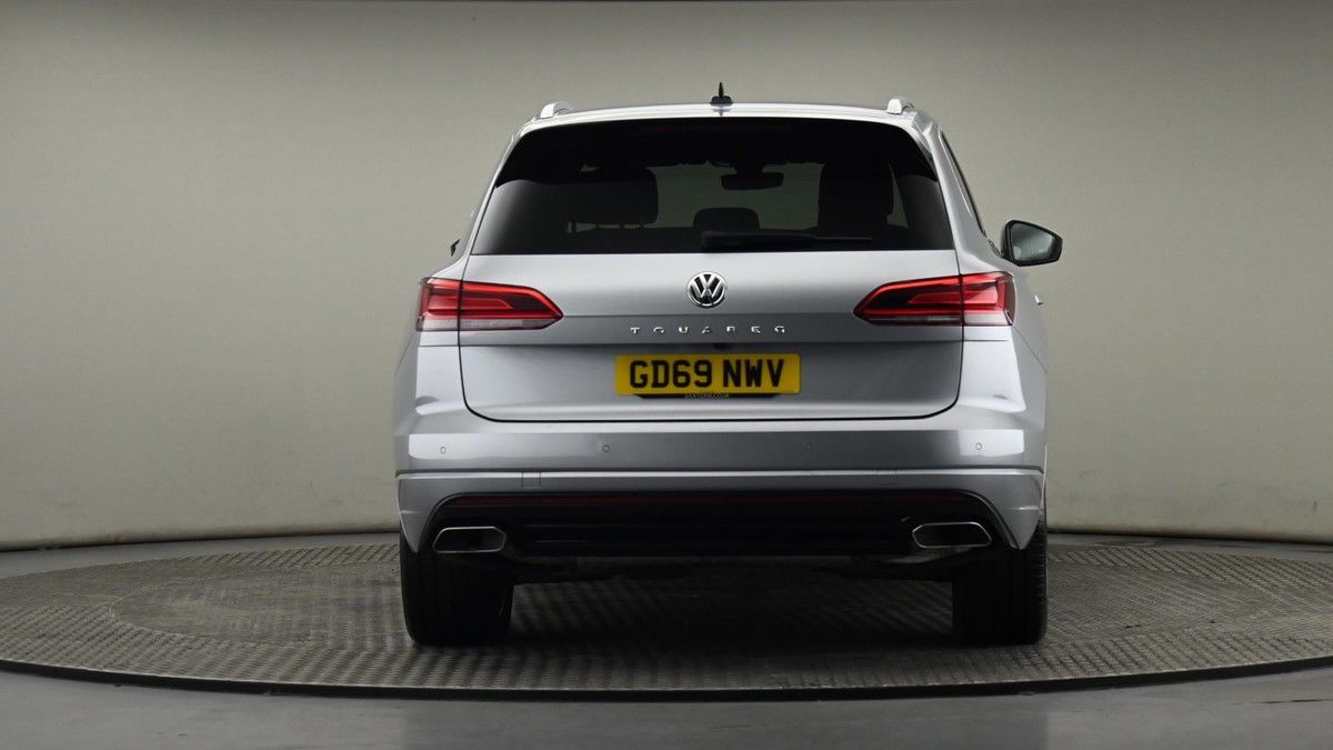 Volkswagen Touareg Image 25