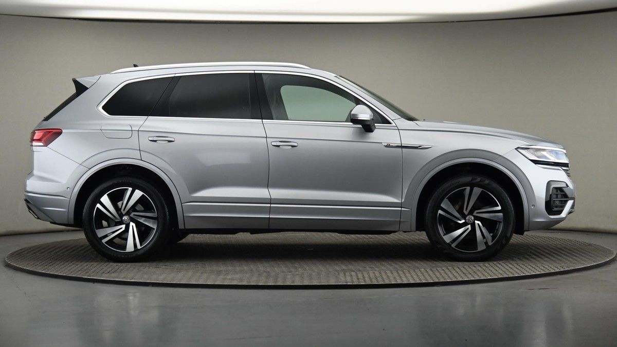 Volkswagen Touareg Image 27