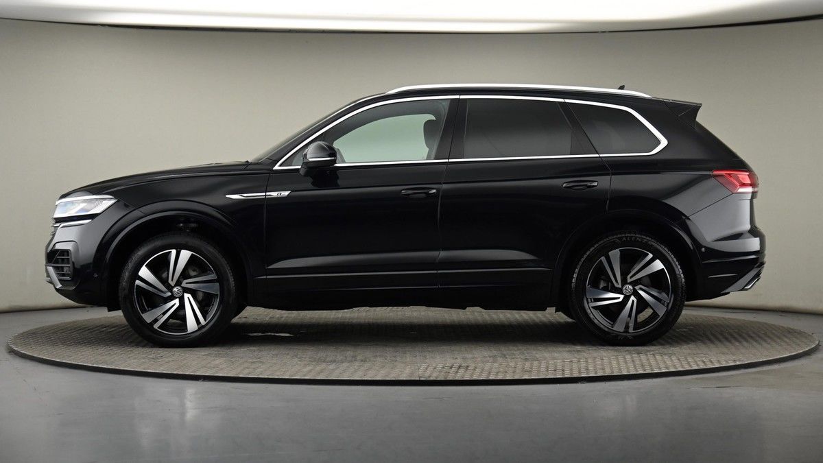 Volkswagen Touareg Image 22