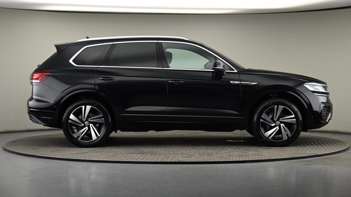 Volkswagen Touareg Image 26