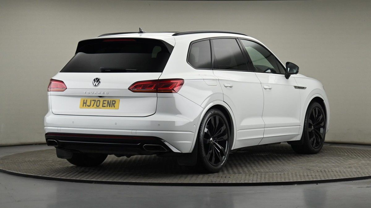 Volkswagen Touareg Image 26