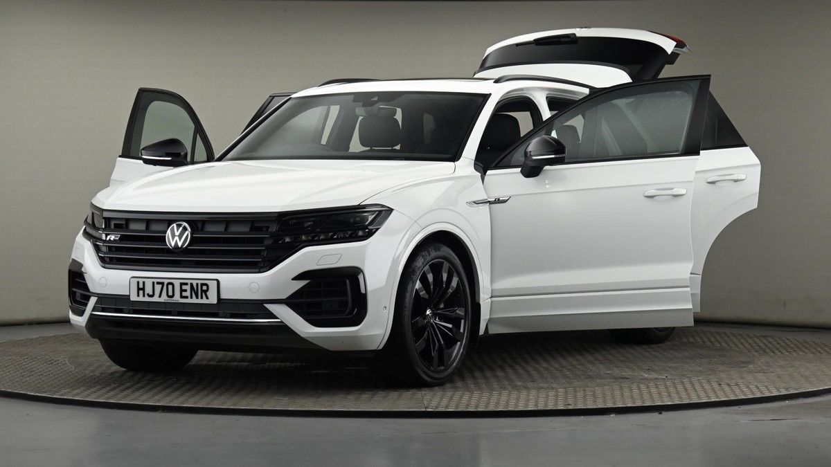 Volkswagen Touareg Image 28