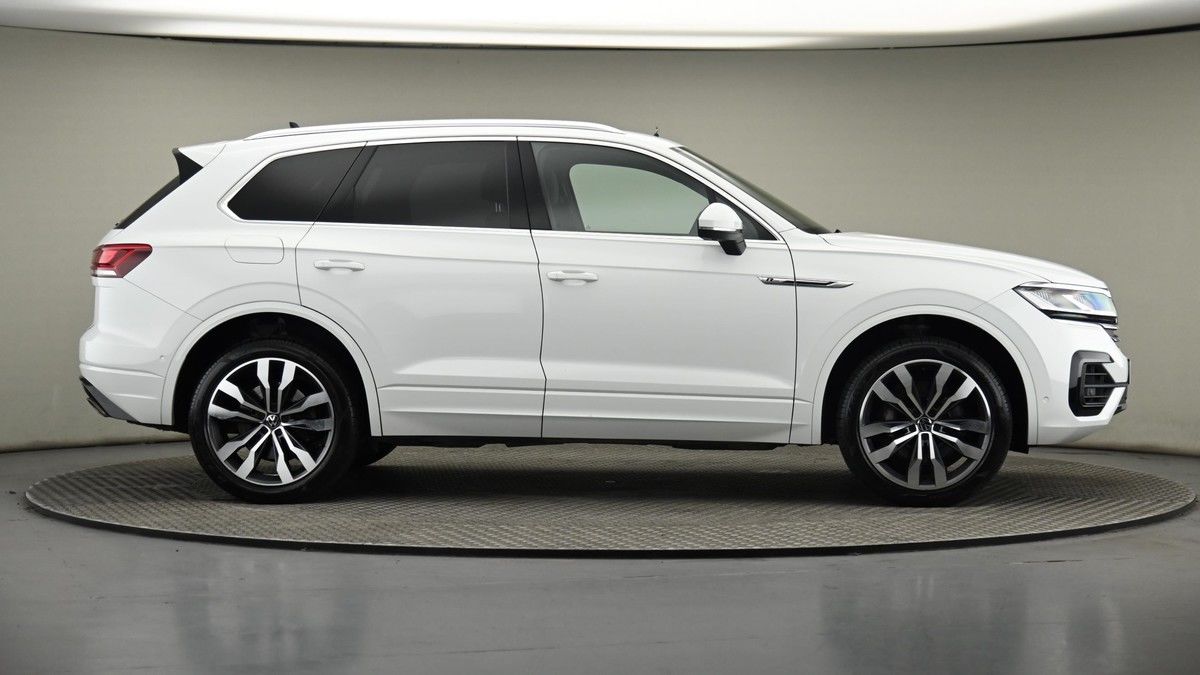 Volkswagen Touareg Image 27