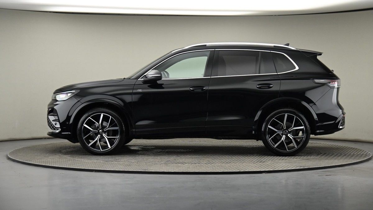 Volkswagen Tiguan Image 23