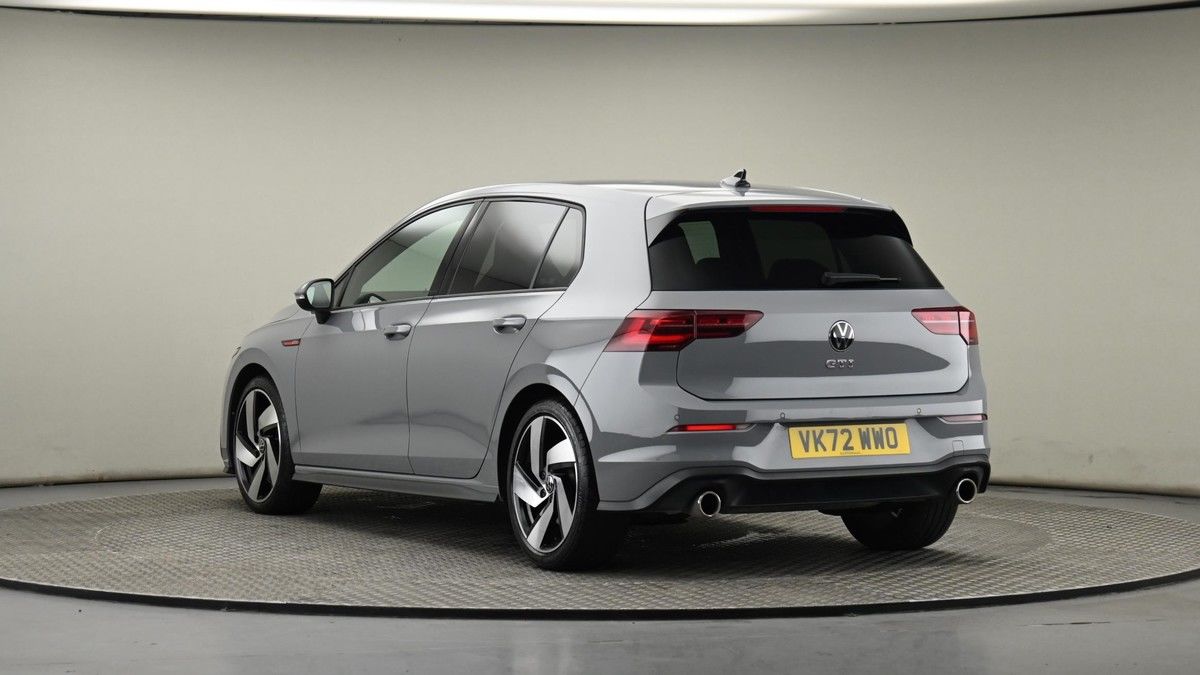 Volkswagen Golf Image 24