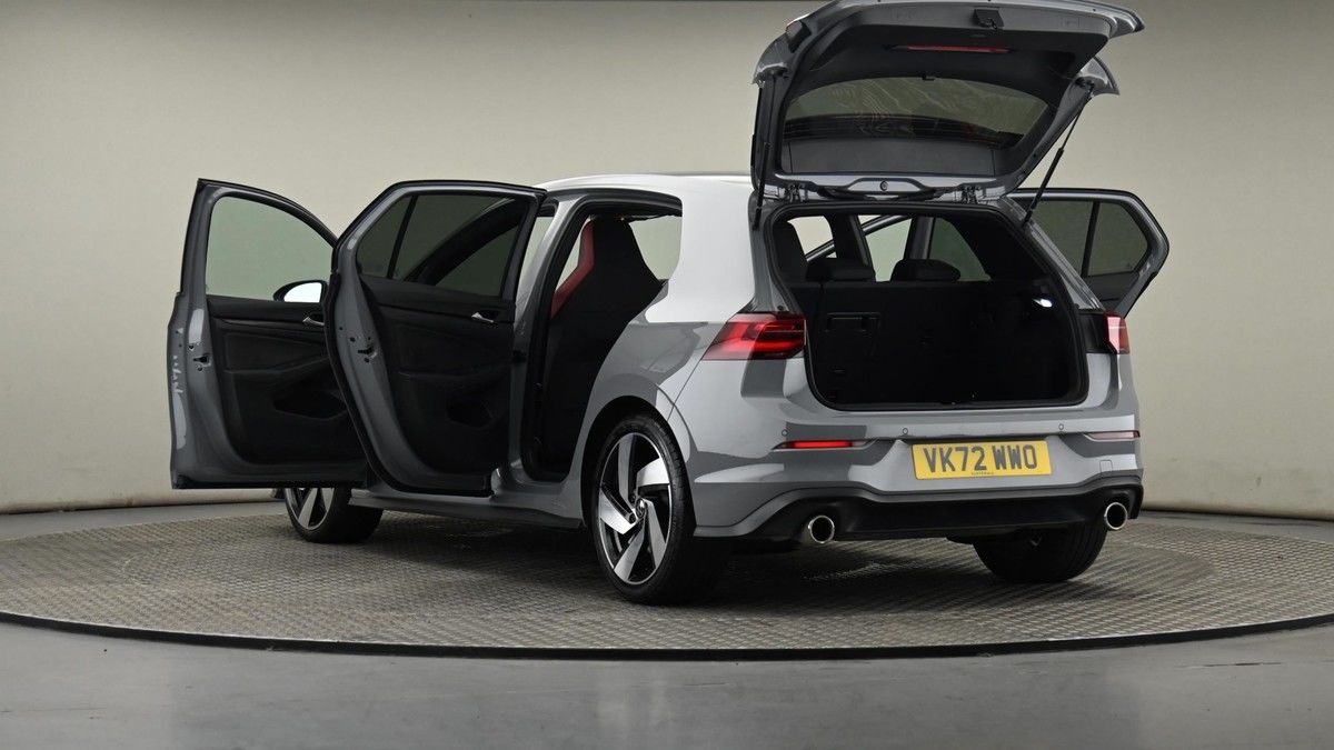 Volkswagen Golf Image 29