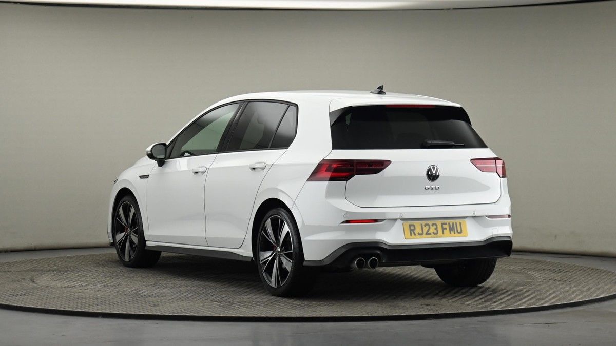 Volkswagen Golf Image 24