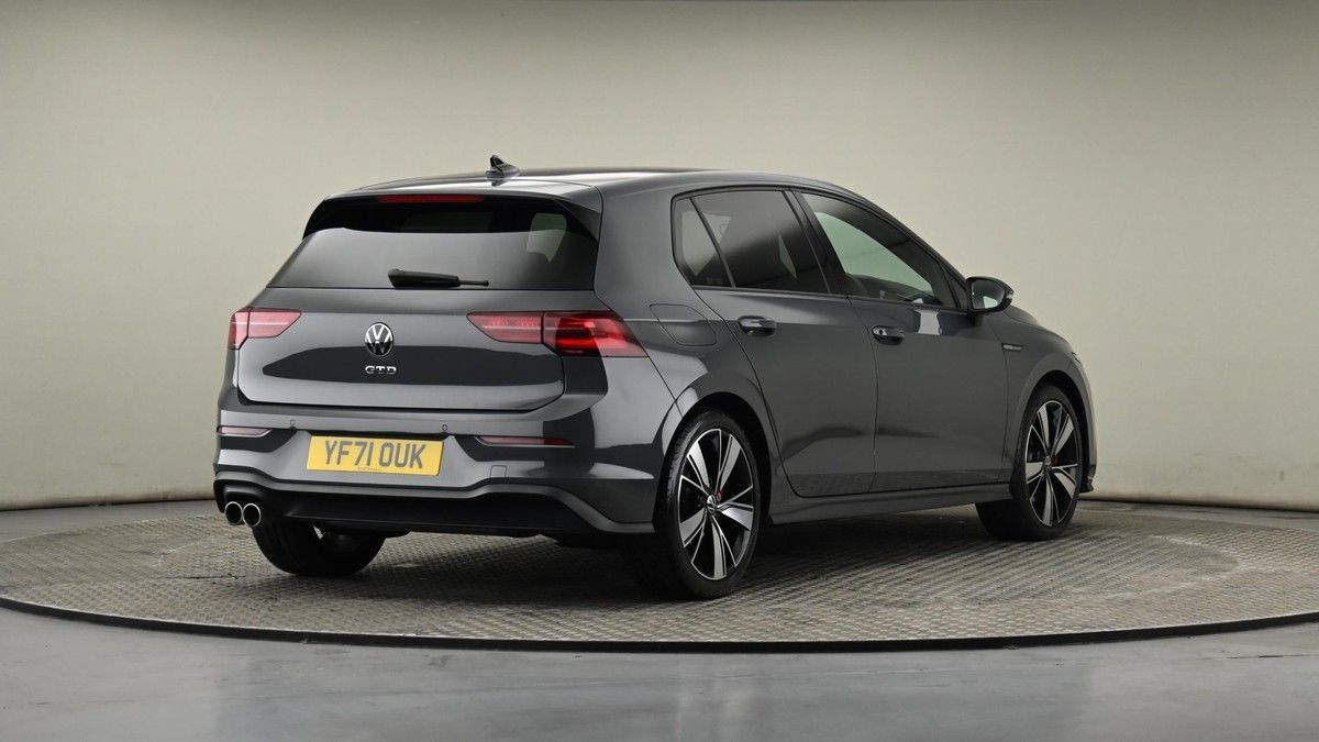 Volkswagen Golf Image 25