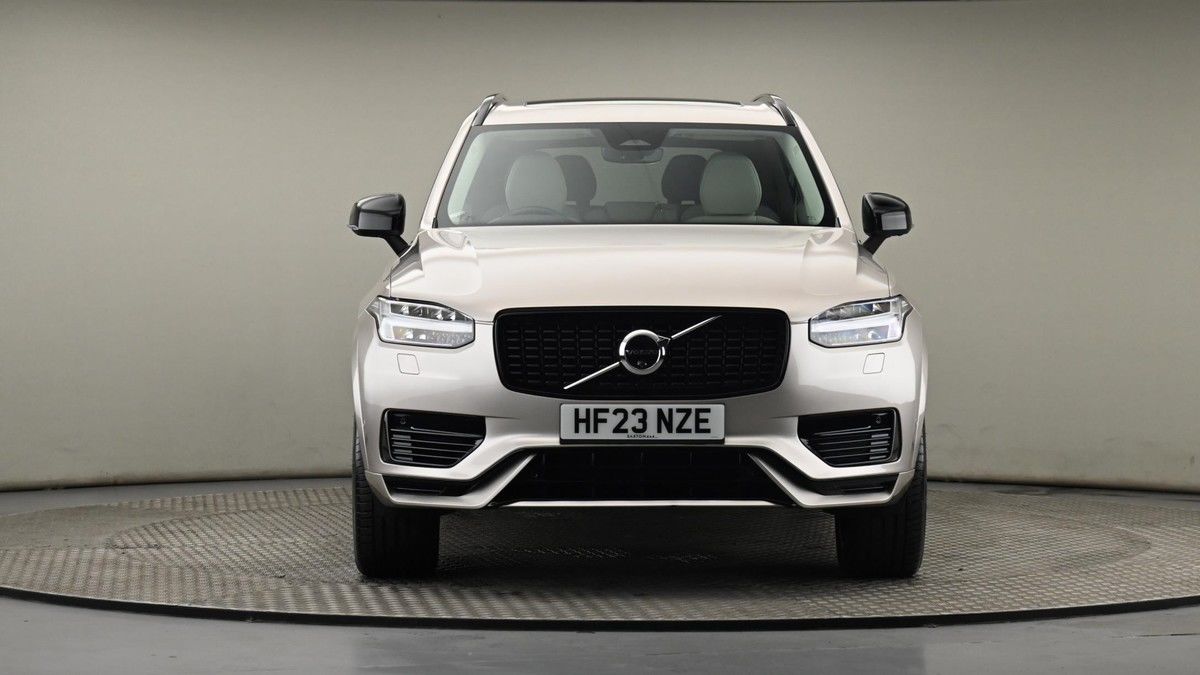 Volvo XC90 Image 21