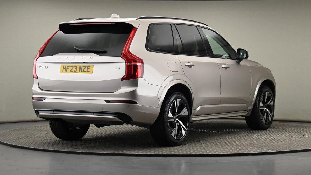 Volvo XC90 Image 26