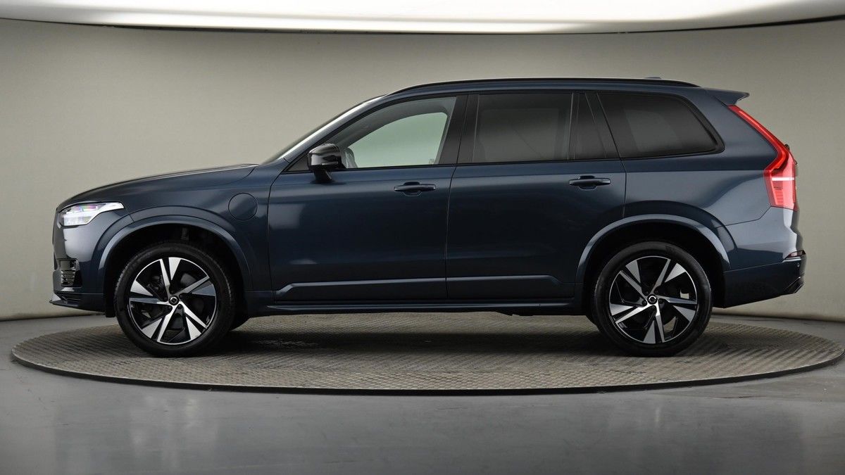 Volvo XC90 Image 22